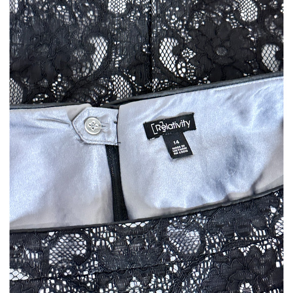 Relativity Black Lace Overlay Gray Satin Pencil Skirt Lined Back Zip Size 14 - Picture 6 of 7